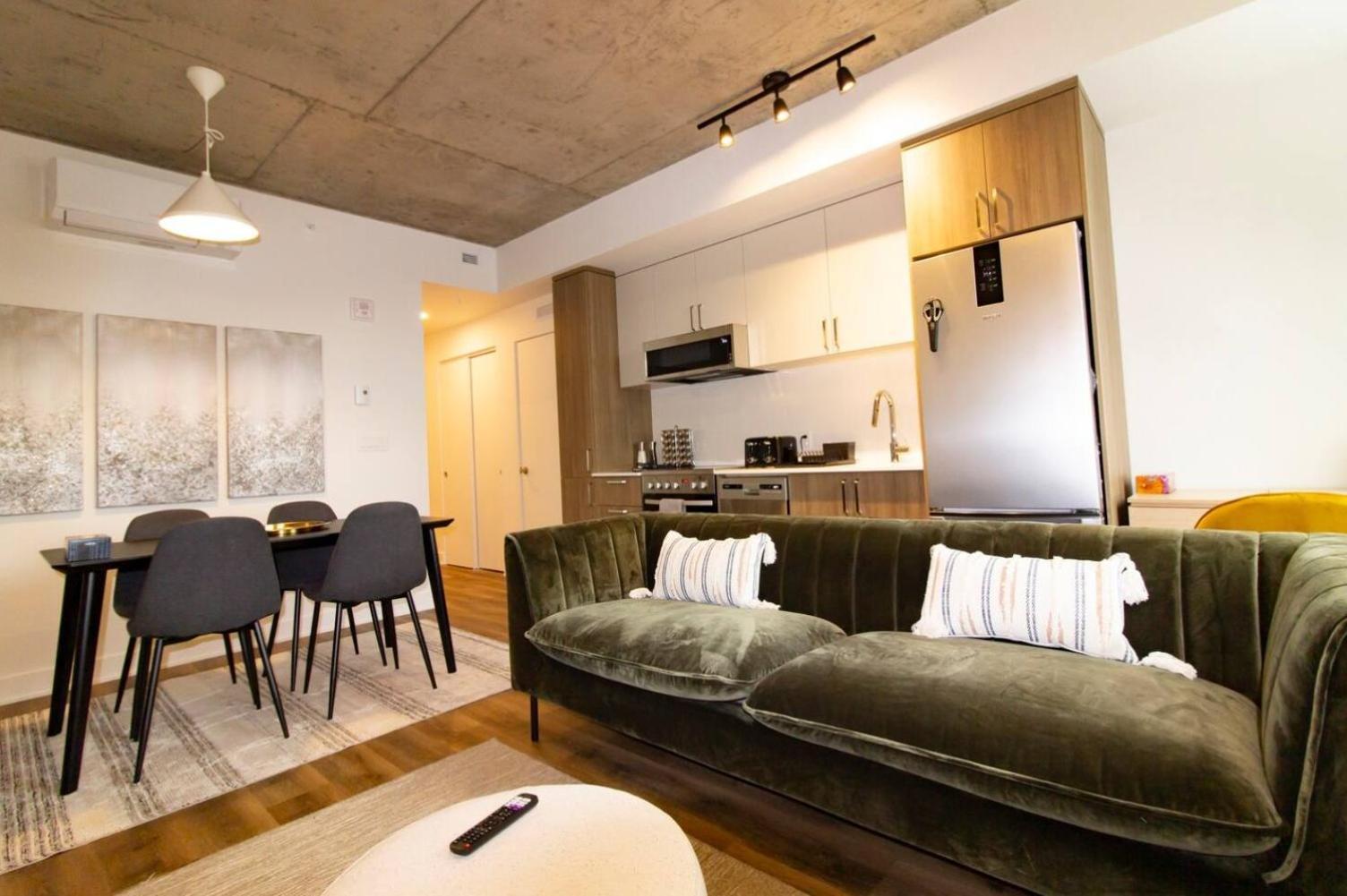 2Br+Gym For Vip Corporate & Students Downtown Mtl Apartment Montreal Luaran gambar