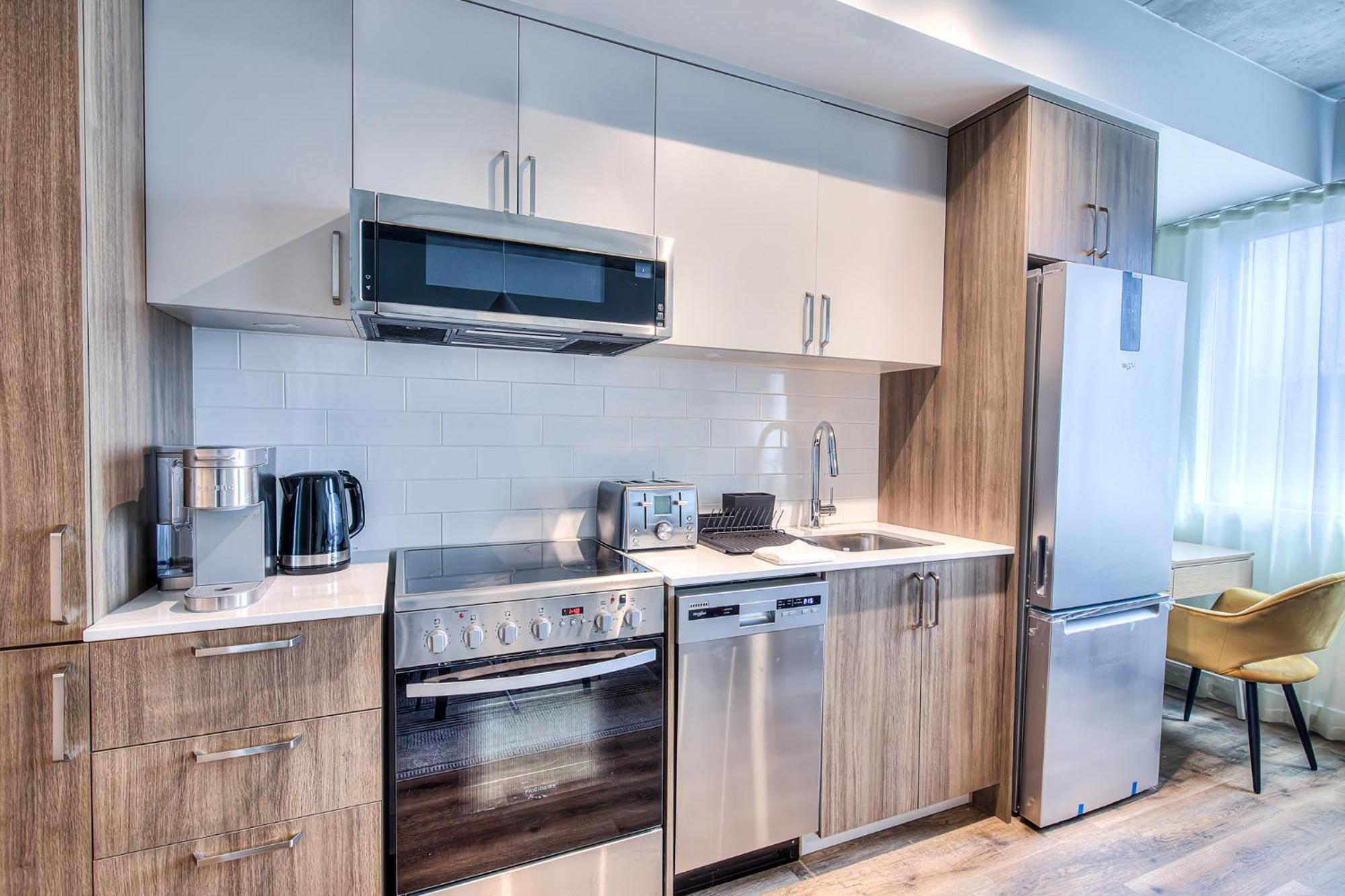 2Br+Gym For Vip Corporate & Students Downtown Mtl Apartment Montreal Luaran gambar